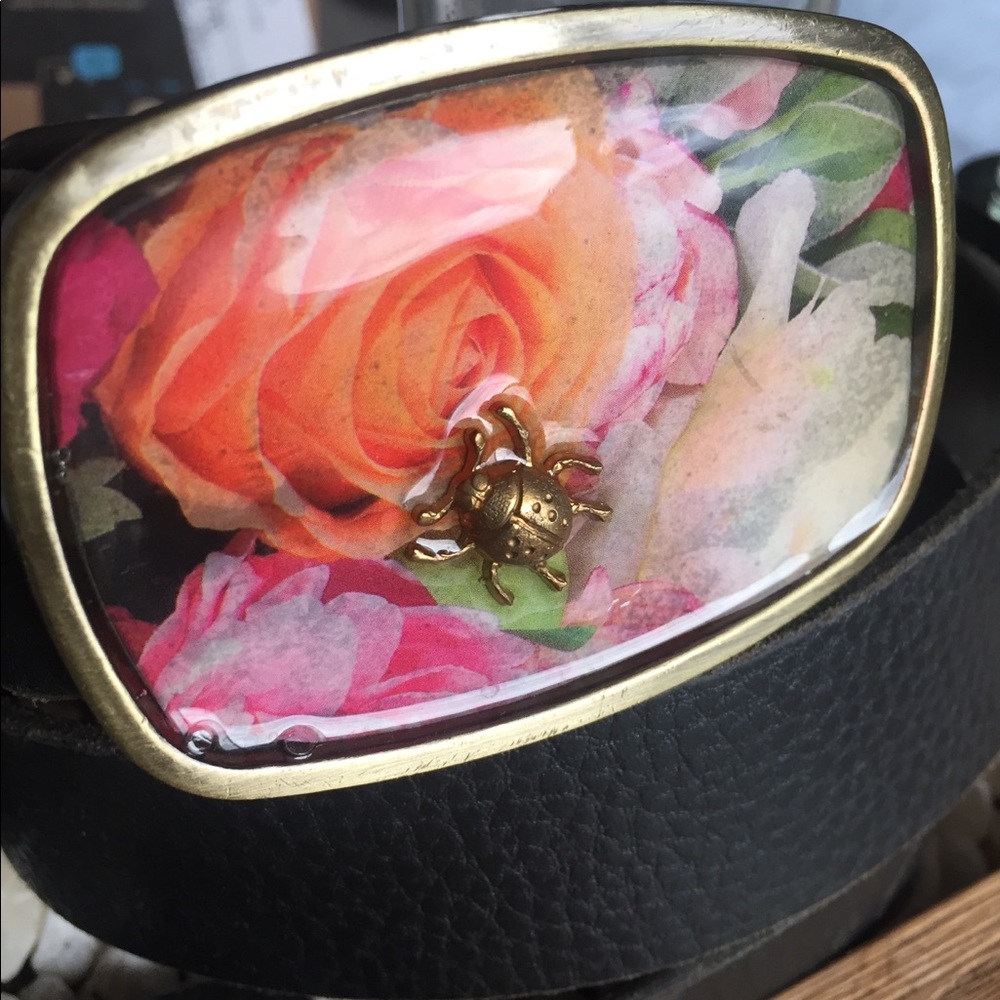 Woman’s Ladybug 🐞 Belt Buckle